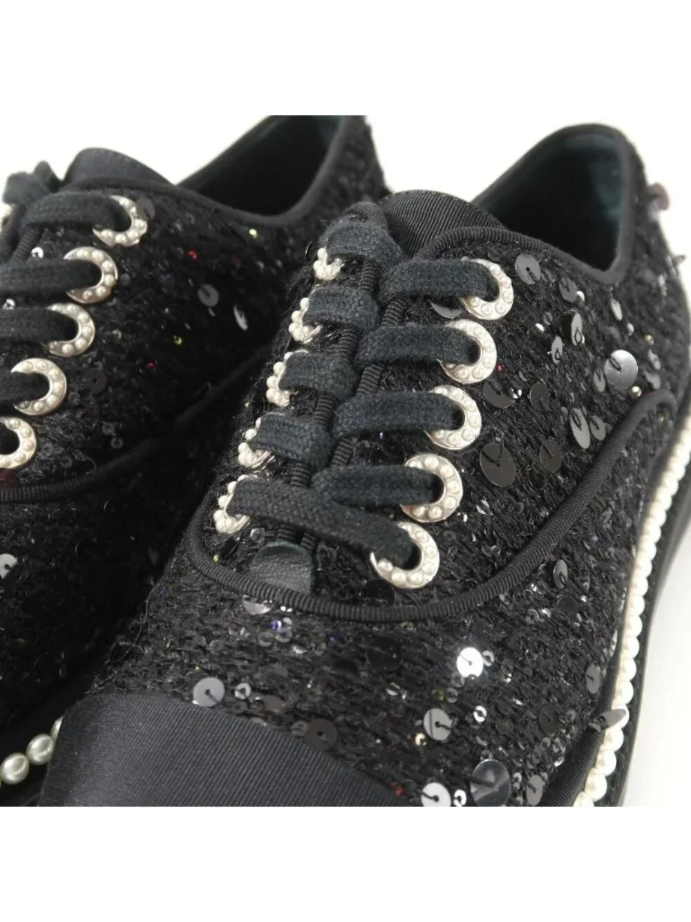 Chanel Sneakers CC Logo Sequins Faux Pearl 35